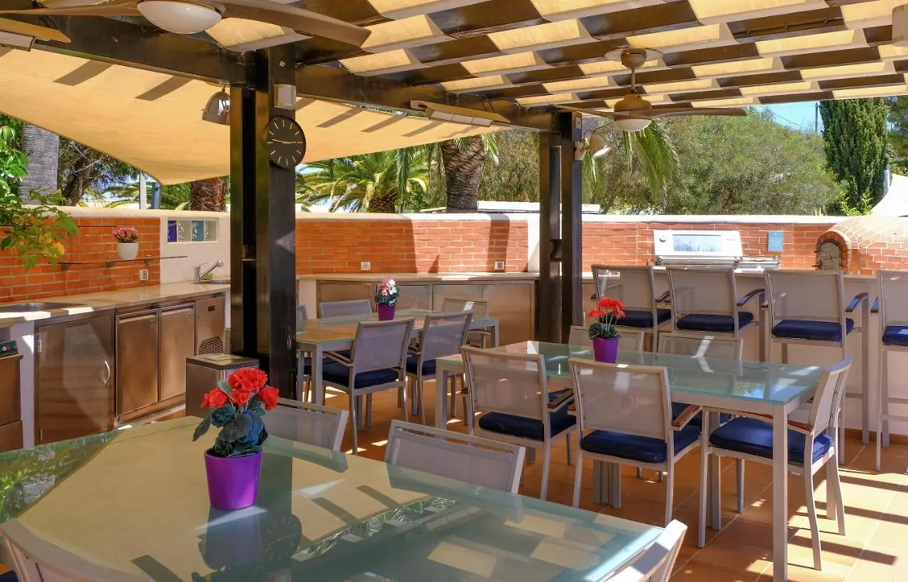 Casa Monte Cristo Apartments - Almond Lagos